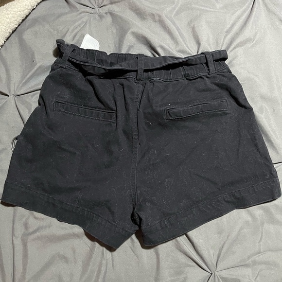 Hollister shorts - Picture 2 of 2